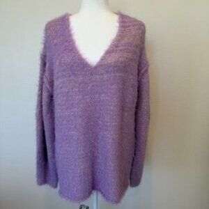 Free People Oversized Fuzzy Soft Lavender V-Neck Pullover Sweater Size Small NWT